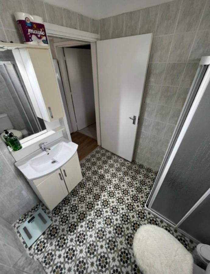Girne Center 3 Rooms 150 M To Beach Exterior foto